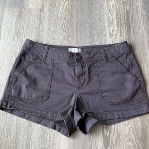 Hinge Women’s Casual Short (8)